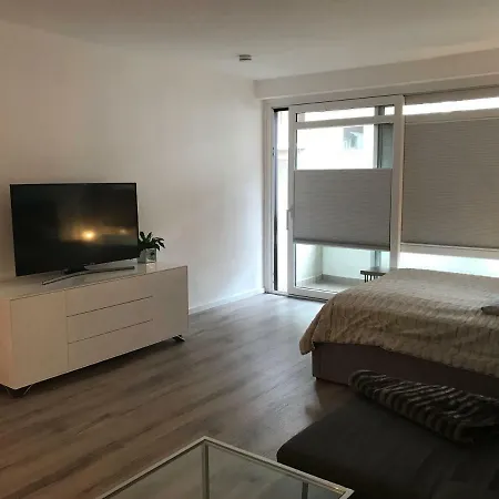 Modernes, Messenahes 1-zi-appartment Apartment Hannover