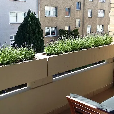 Modernes, Messenahes 1-zi-appartment Apartment Hannover